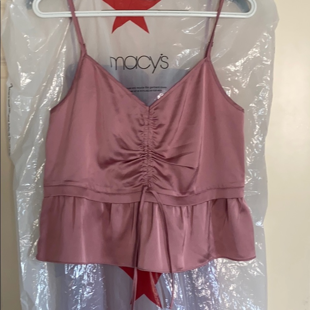 Light pink flowy crop top tank!